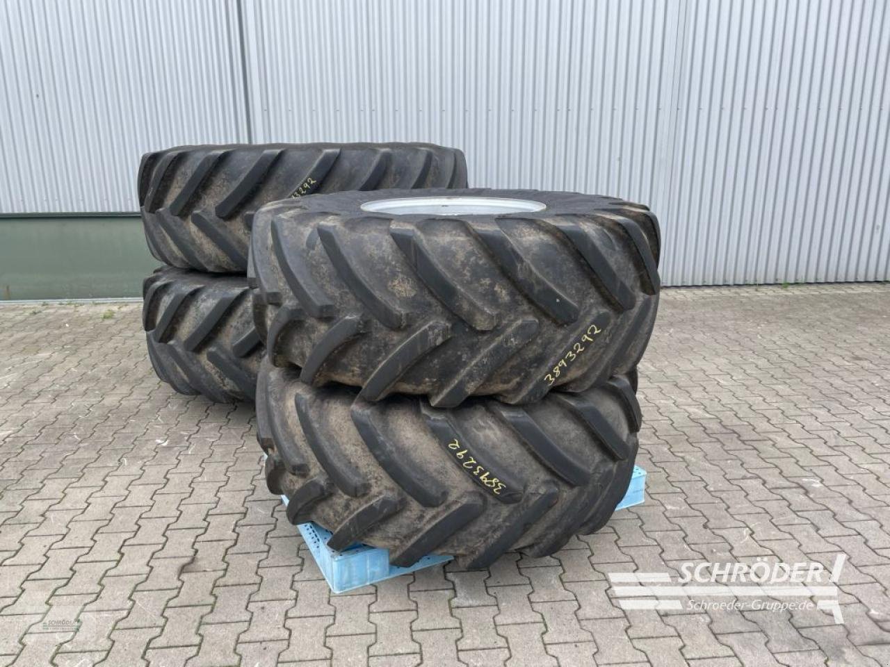 Zwillingsrad des Typs Fendt PFLEGERÄDER 2X 620/75R26 | 2X 650/85 R38, Gebrauchtmaschine in Wildeshausen (Bild 1)